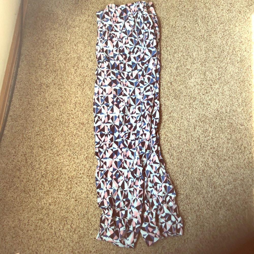 Geometric Patterned Lounge Pants